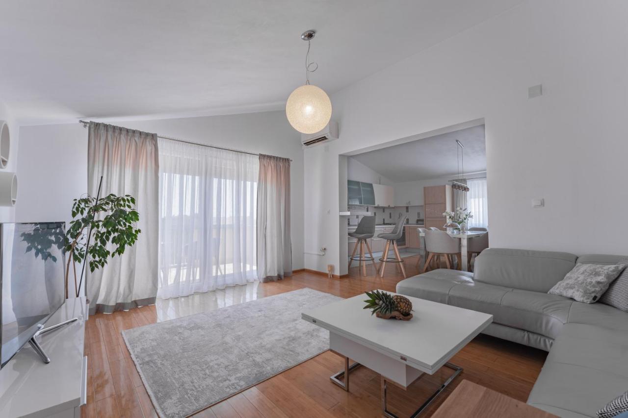 Apartments Idassa ซาดาร์ ภายนอก รูปภาพ
